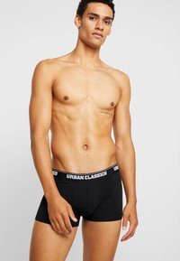 Urban Classics 2 PACK - Ozke boksarice - black