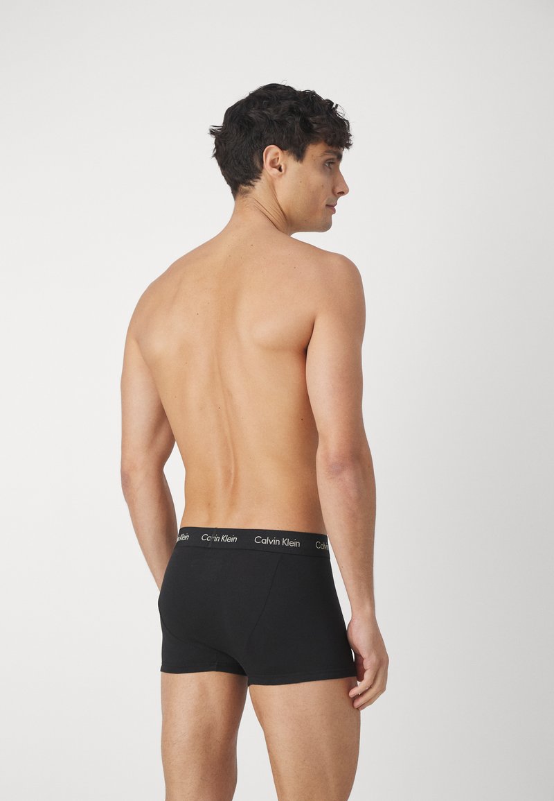 Calvin Klein Underwear LOW RISE TRUNK PACK Trunks black