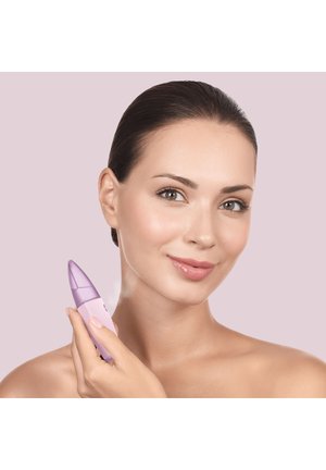 GESKE, FACIAL HYDRATION REFRESHER | 4 IN 1 - Huidverzorgingstool - pink