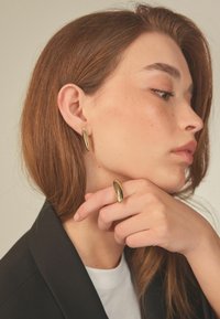 Next SLEEK BAR - REGULAR FIT - Žiedas - gold tone