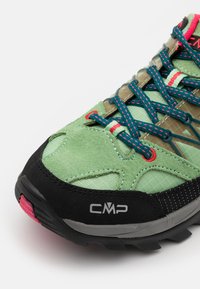 CMP RIGEL LOW  - Sapatos de caminhada - leaf/petrol