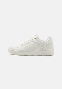 Unselected, triple offwhite