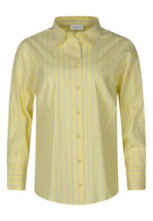 Chemise jaune à manches longues avec boutons, ornée de fines rayures verticales bleues et dotée d'un col classique.