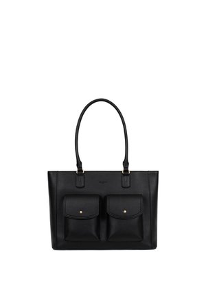 Czarna skórzana torba typu tote z dwoma przednimi kieszeniami na klapki oraz długimi uchwytami, z teksturowanym wykończeniem i złotymi zatrzaskami na guziki.