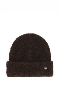 Brązowa dziergana czapka z miękkiego, teksturowanego materiału. Posiada złożony mankiet oraz mały złoty akcent logo z boku.