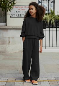 Next CUFFED WIDE LEG JOGGERS SET - Trainingspak - black