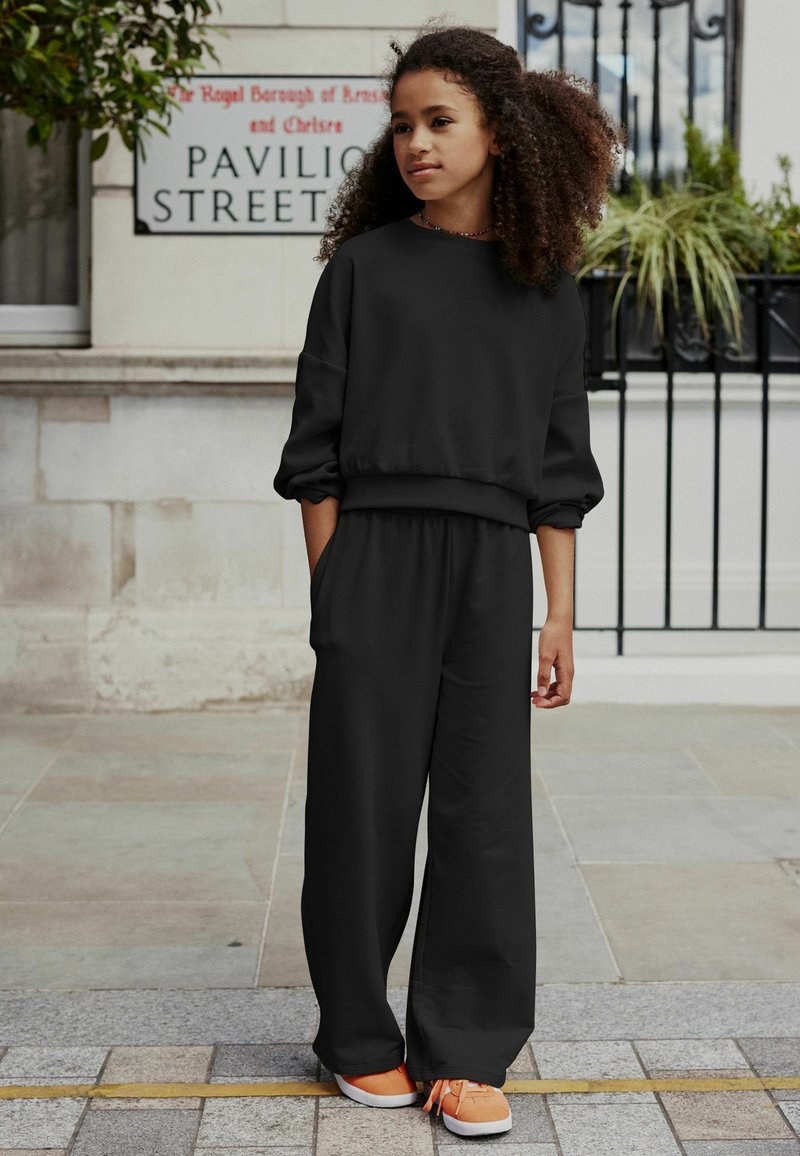 Next CUFFED WIDE LEG JOGGERS SET - Trainingspak - black
