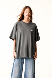 PULL&BEAR WITH LOGO - T-shirts print - grey