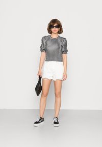 Monki Blusa - black dark