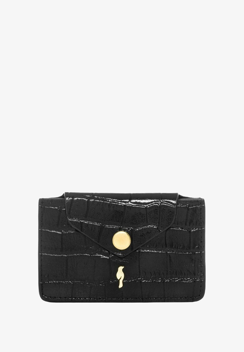 Czarny portfel z tłoczeniem w krokodylą skórę, z złotym zapięciem na zatrzask i złotym akcentem w postaci logo. Prostokątna forma z teksturowanym detalem powierzchni.