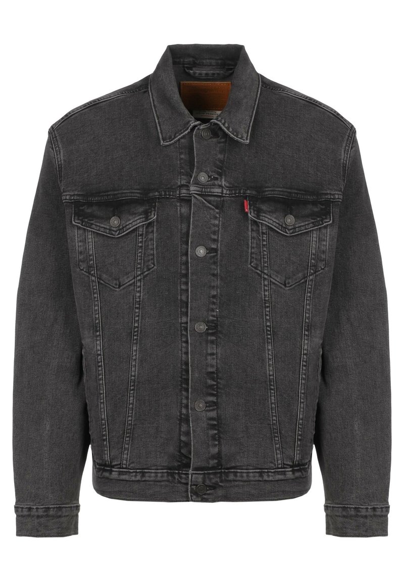 Černá džínová bunda s knoflíkovou zapínáním vpředu, dvěma náprsními kapsami s klopami a knoflíky a viditelnými švovými detaily.