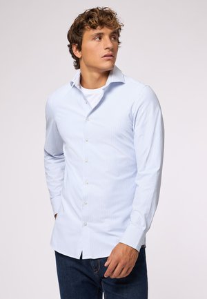 STREIFEN - Shirt - blau
