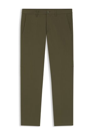 Pantaloni verde oliva realizzati in tessuto liscio, con chiusura a bottoni, tasche laterali e taglio dritto, dalle linee pulite e dettagli minimalisti.
