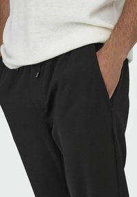 Only & Sons SLINUS  - Jogginghose - black