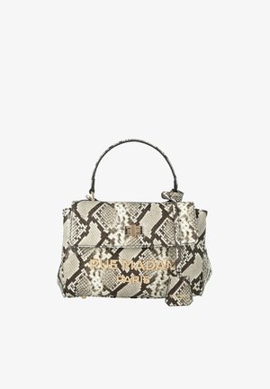 Borsa con motivo in pelle di serpente, manico superiore, fibbia dorata e logo "RUE MADAM PARIS" sul davanti su sfondo bianco.