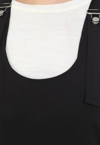 Modanisa Maxikleid - black