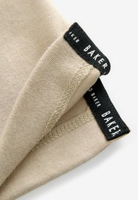 Baker by Ted Baker HEAVYWEIGHT POCKET - REGULAR FIT - Camiseta de manga larga - stone