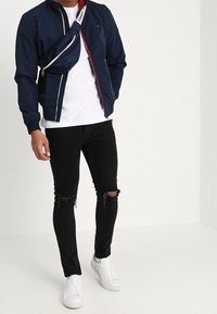 Tommy Jeans Bomberjacka - dark blue