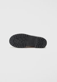 Friboo Botas con cordones - pink