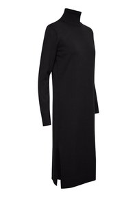 Černé rolákové šaty vyrobené z žebrovaného úpletu, s dlouhými rukávy, bočními rozparky a přiléhavým střihem.