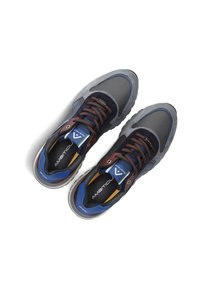 Sportsneakers met een grijze mesh bovenkant, blauwe en bruine accenten, bruine veters, een gewatteerde tong en een gevulkaniseerde rubberen zool.