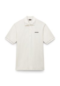 Valkoinen polo-paita, joka on valmistettu sileästä puuvillasta. Ominaisuuksiin kuuluu klassinen kaulus, kolme nappia ja pieni musta logo rinnassa.