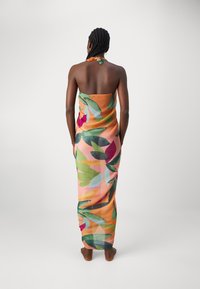 Pieces PCBANINNA SARONG - Complementos de playa - myrtle/tropical watercolor