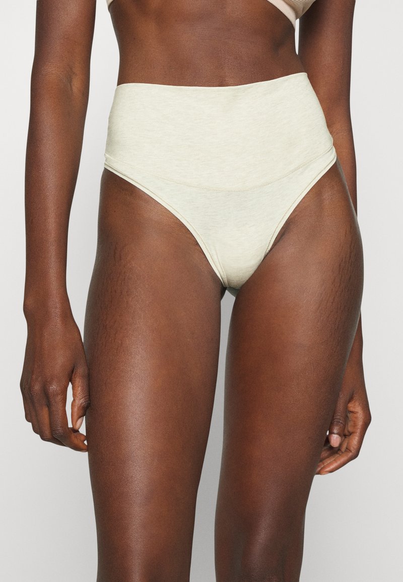 Spanx - COTTON COMFORT THONG - String - oatmeal, Agrandir