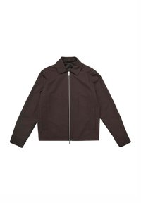 Giacca marrone con zip frontale, collo a camicia, maniche lunghe e due tasche laterali. Il materiale presenta una texture sottile e un design leggermente strutturato.