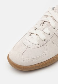Puma Zapatillas - pink