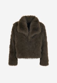 Brązowa kurtka z futra syntetycznego o krótkim, skróconym fasonie, z szerokim kołnierzem i długimi rękawami, wykonana z miękkiego, puszystego materiału.