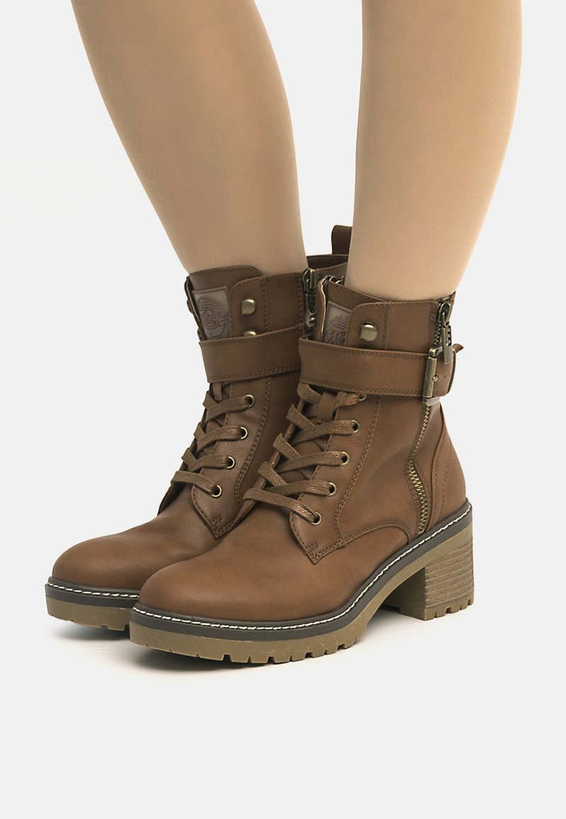 mtng Botines con cordones - marron