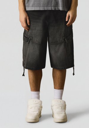 Bershka PARACHUTE - Cargo hlače - black