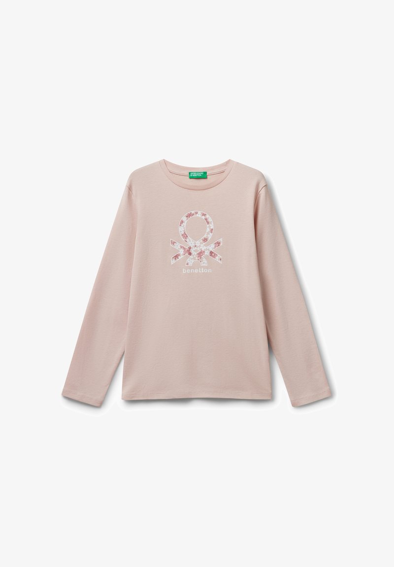 Langarmiges rosa Baumwoll-T-Shirt mit einem weißen floralen Logodesign. Verfügt über einen runden Halsausschnitt und eine lockere Passform.