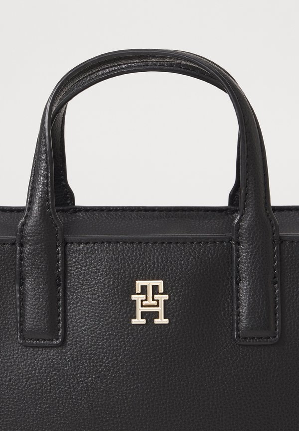 LOGO MINI TOTE - Handbag2