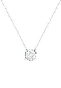 Sølv halskæde med en blomster vedhæng med udskårne designs. Kæden er delikat, og den overordnede form er rund.