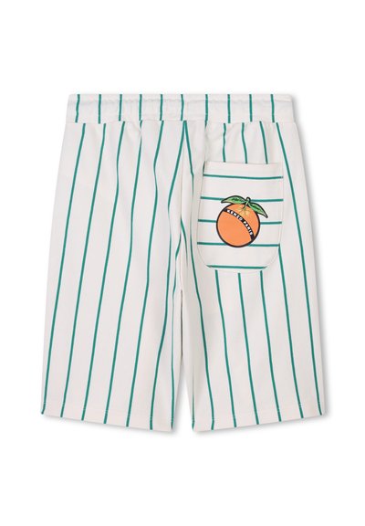 Pantaloni corti bianchi in cotone con strisce verticali verdi, dotati di una tasca posteriore con una grafica arancione e il testo 'KENZO PARIS'. Include una cintura elastica.