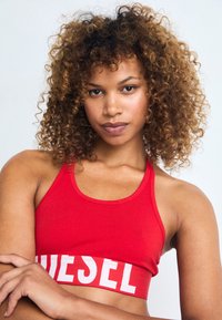 Diesel UFSB-COTTON-RACE-BRALETTE-XL - Formujúca podprsenka - red