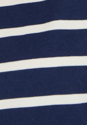 Tessuto a righe blu navy e bianche con righe orizzontali alternate, realizzato in materiale morbido e testurizzato. Chiaro schema di colori a contrasto.