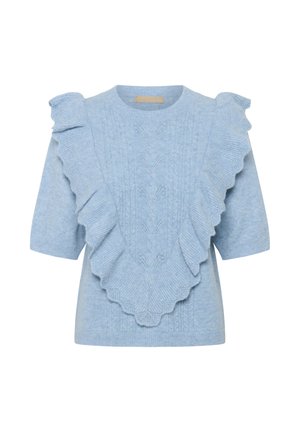 Lichtblauwe gebreide trui met korte mouwen en grote geplooide details die een V-vorm vormen aan de voorkant en op de schouders.