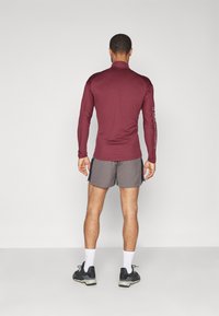 Adidas Terrex TERREX MULTI TRAIL RUNNING SHORTS - Pantalón corto de deporte - charcoal