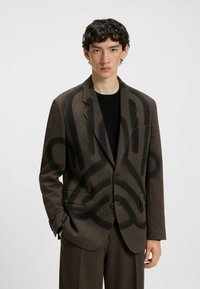 HUGO KARLO243XSLAWNIN - Suit jacket - brown seven