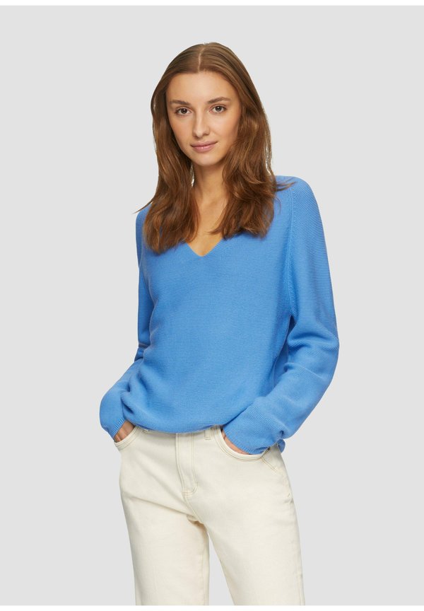 PFLEGELEICHTER AUS MIT V-AUSSCHNITT - Strickpullover - royalblau