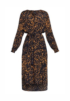 Robe longue et ample à motif animal noir et orange. Elle se distingue par ses manches longues, un décolleté en V et une ceinture en tissu assortie à la taille.