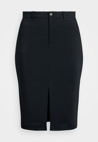 Μαύρη προσαρμοσμένη μολύβι φούστα με μπροστινή σχισμή, κατασκευασμένη από λείο υλικό. Διαθέτει κλείσιμο με κουμπί και θηλιές ζώνης στη μέση.