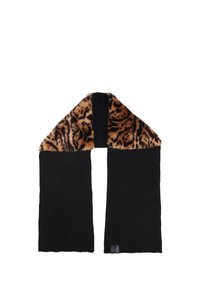 Sciarpa nera a coste con colletto in pelliccia sintetica leopardata. Presenta texture contrastanti e una piccola etichetta con logo a un'estremità.