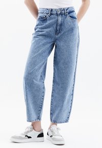 No seleccionado, rodeo blue denim