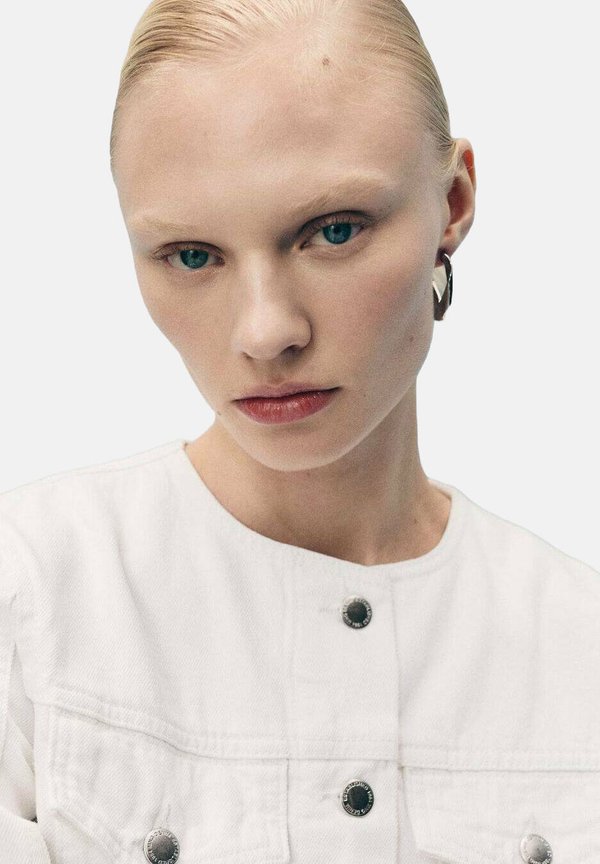 CROP - Denim jacket2