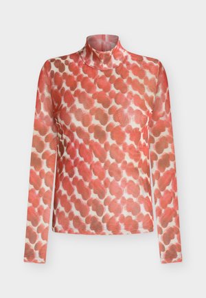 Haut à col roulé à manches longues en tissu transparent présentant un motif vibrant corail et beige avec des formes abstraites. Texture lisse et coupe ajustée.