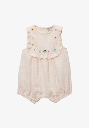Barboteuse bébé sans manches rose pâle avec col bavette volanté et petite broderie florale colorée sur le devant. Ouvertures élastiques aux jambes.